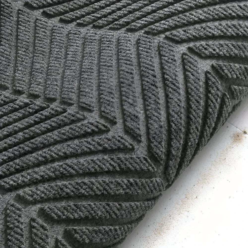 Chevron Ridges Non-Slip Door Mat
