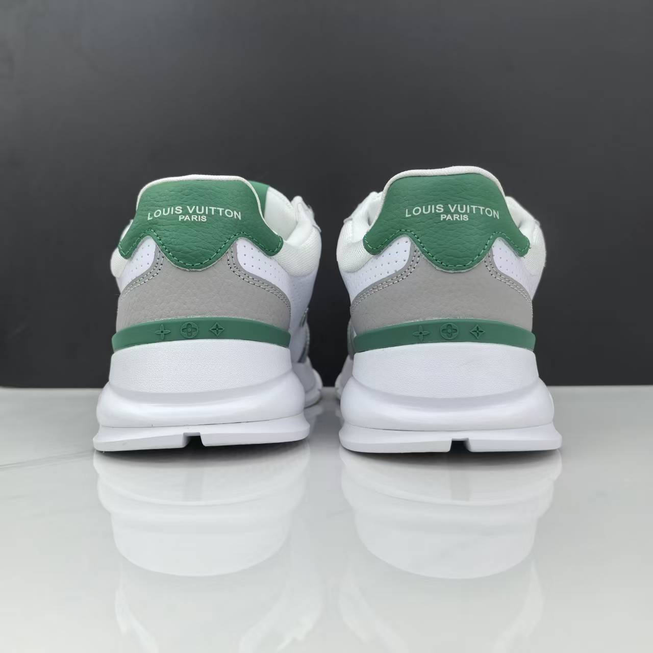 Luxury Lou Paris Classic Trainers Green White Shoes Sneakers