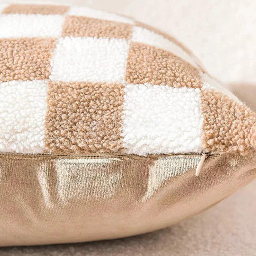 Fluff Mate Cushion Cover