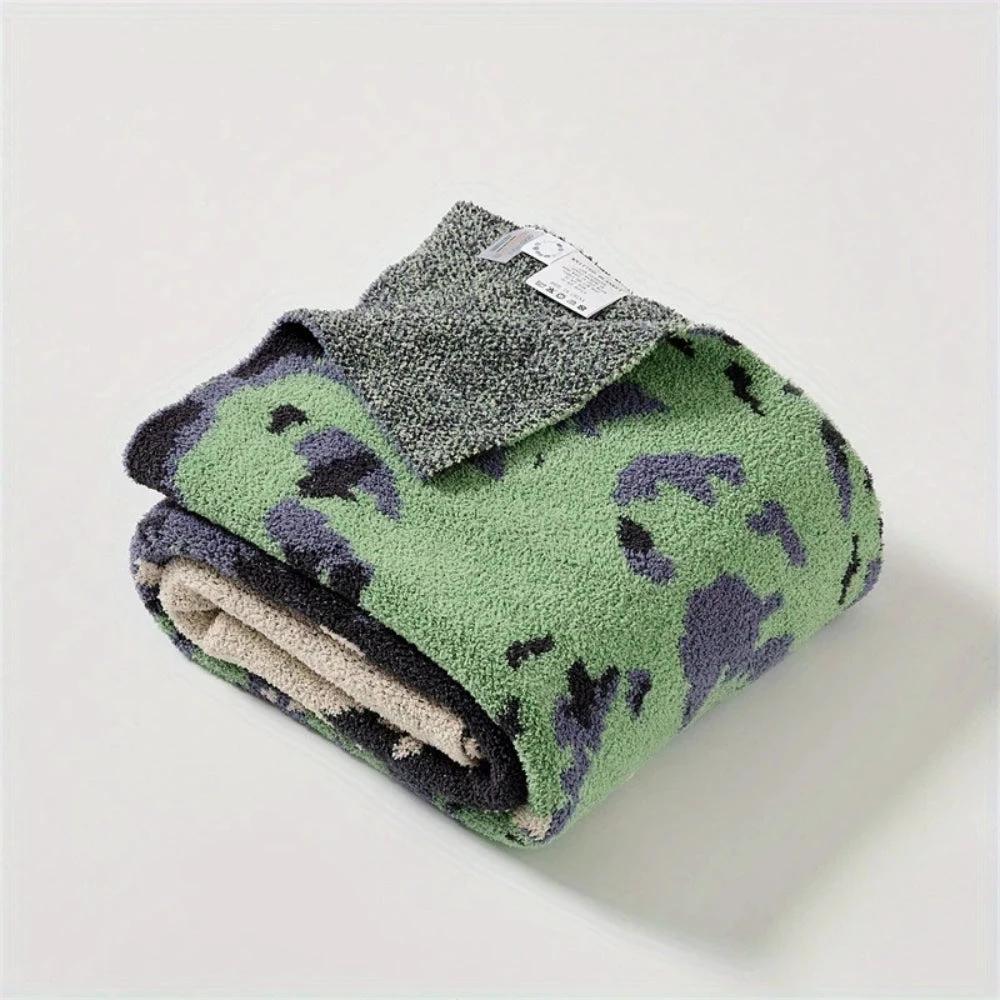 Emeraude Forest Soft Knitted Throw Blanket