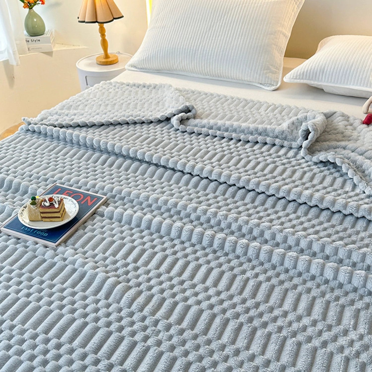 Pebble Touch Ultra Soft Throw Blanket