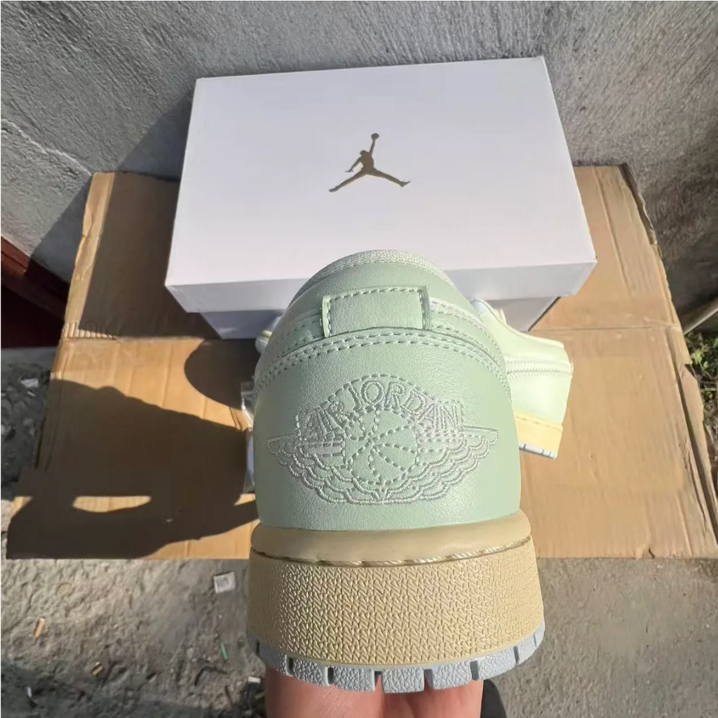 Air Jordan 1 Low Sail Aura Shoes Sneakers