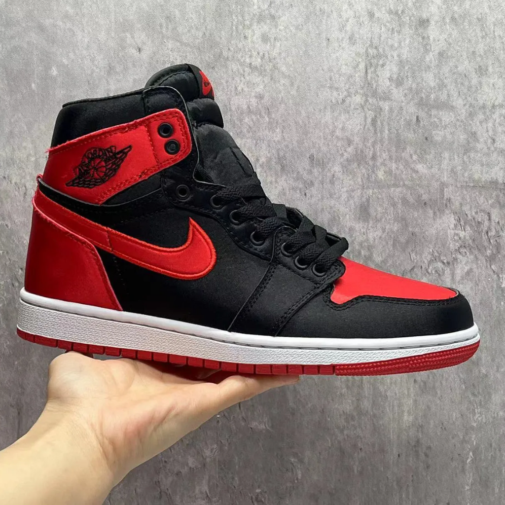 Air Jordan 1 Retro High OG Chicago Lost and Found Shoes Sneakers