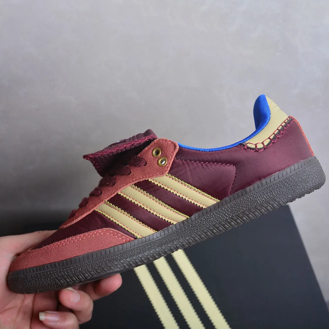 AD Samba OG Día de Muertos Pack Off White Shoes Sneakers