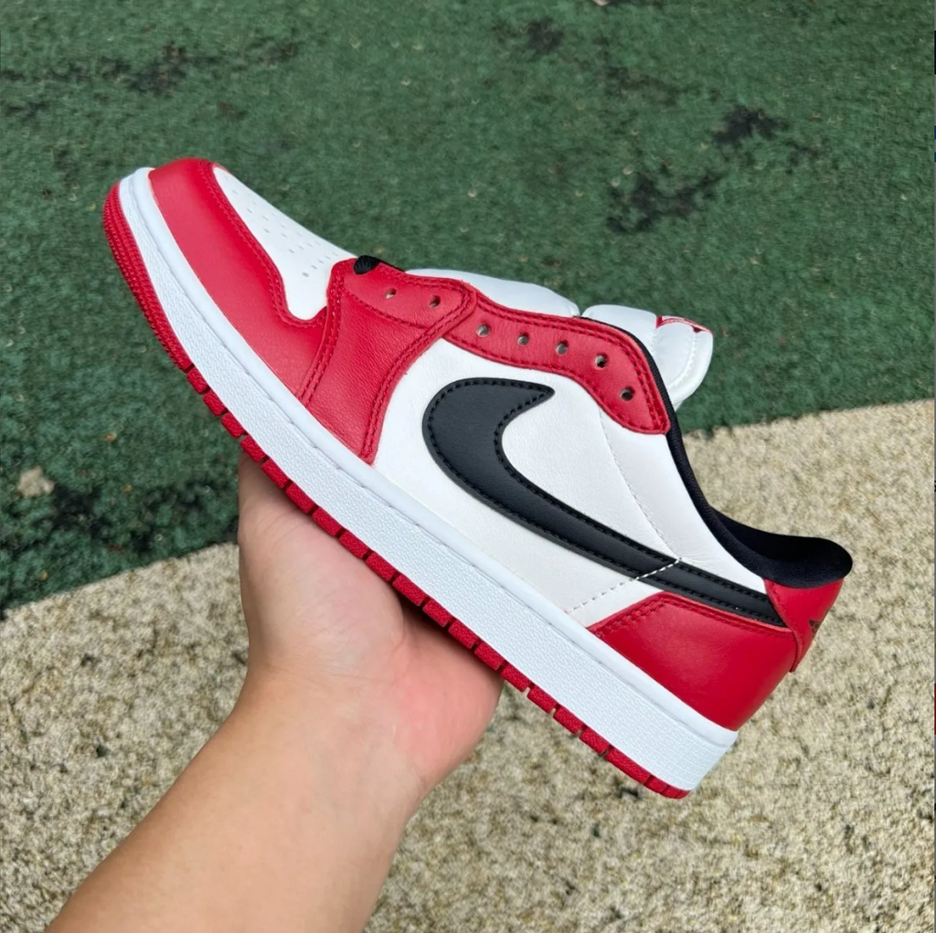 Air Jordan 1 Low OG Chicago 2025 Shoes Sneakers