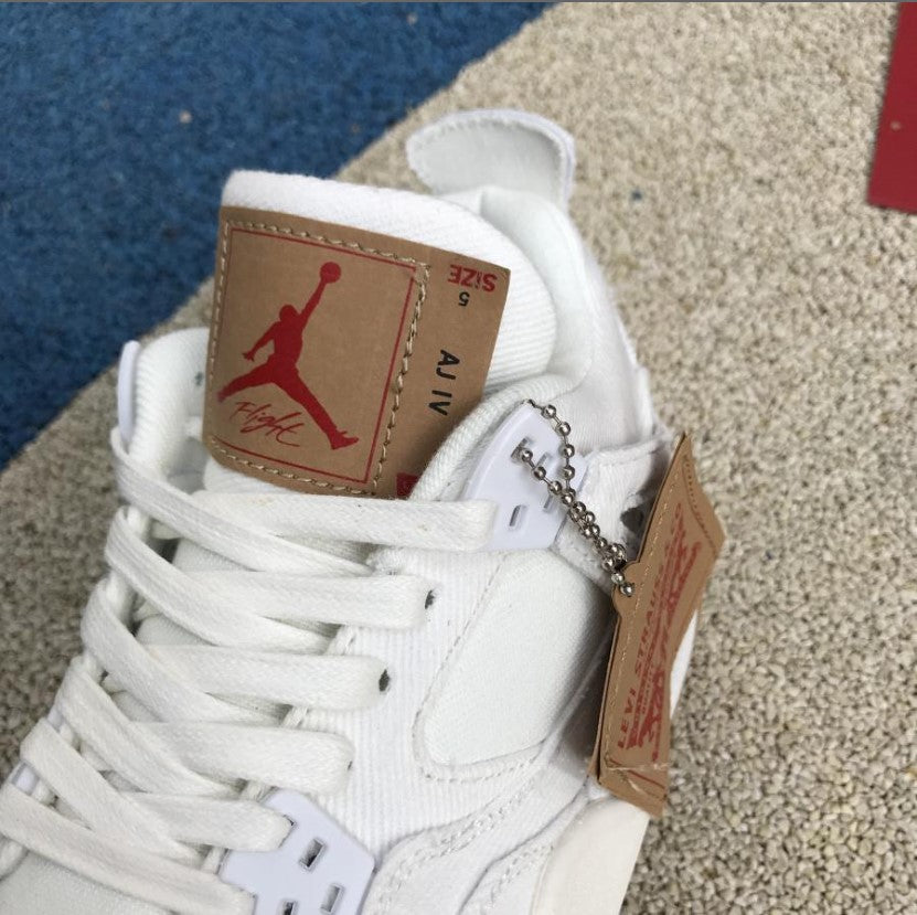 Air Jordan 4 Retro Levi’s White (Levi’s Tag) Shoes