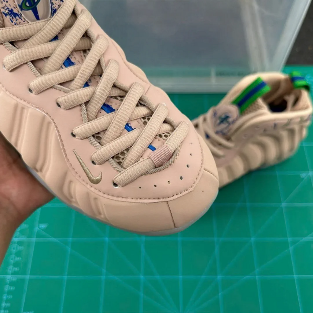 Air Foamposite One Particle Beige Shoes Sneakers
