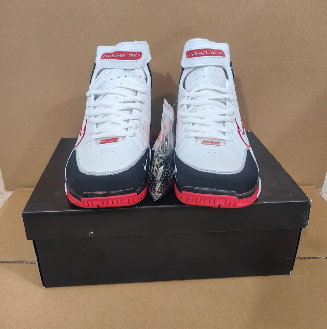 Air Zoom Huarache 2K4 White Varsity Red Shoes Sneakers