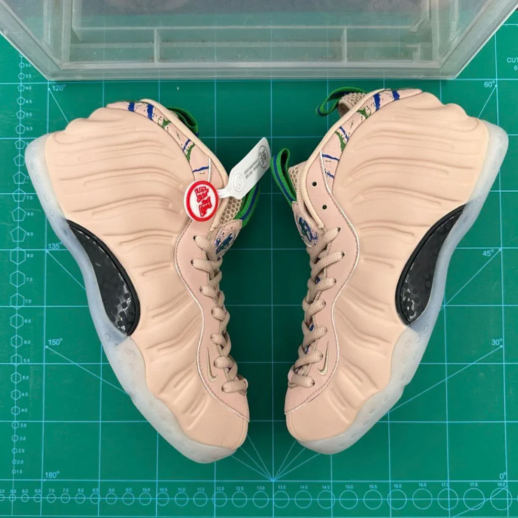 Air Foamposite One Particle Beige Shoes Sneakers