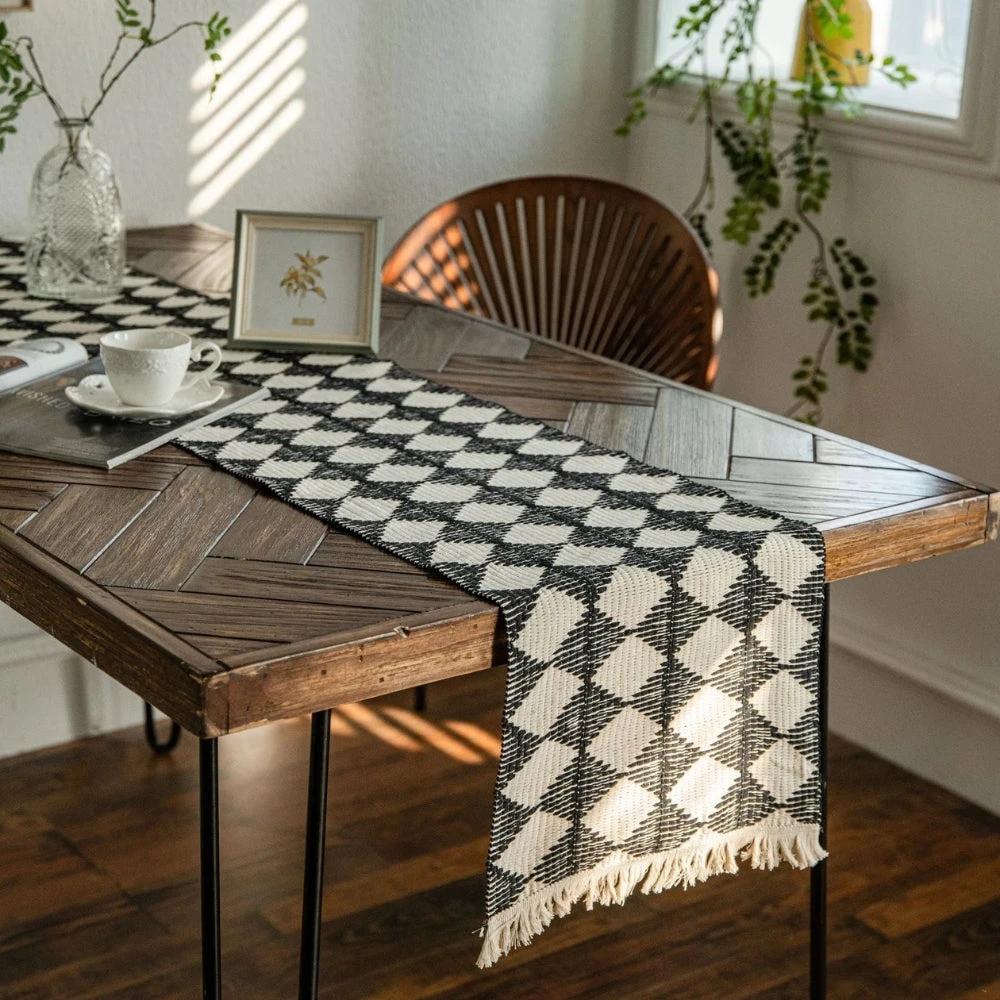 Stitching Tassel Diamond Table Runner