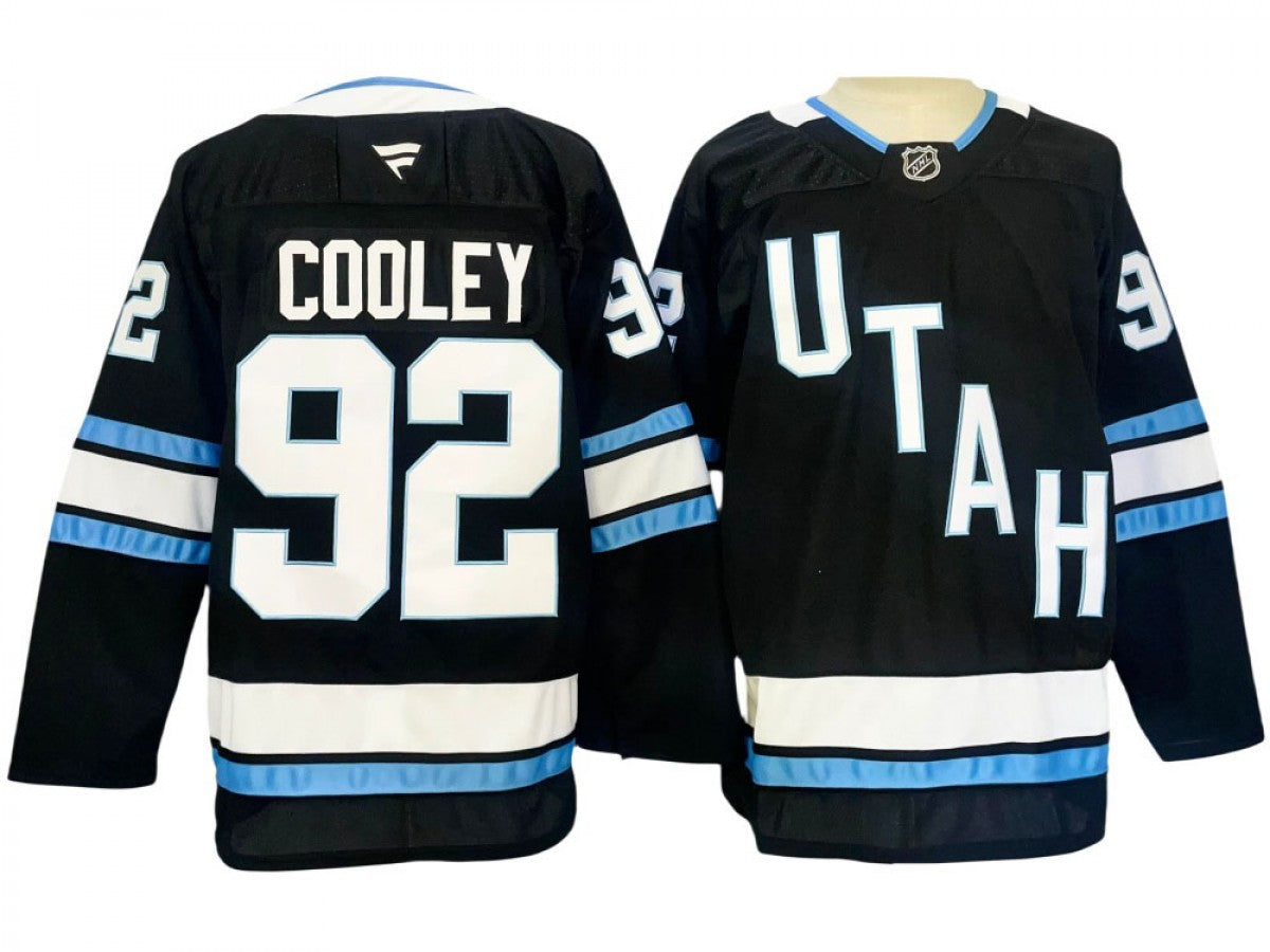 Utah Hockey Club #92 Logan Cooley